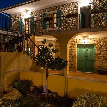 Vila Atria Divina *